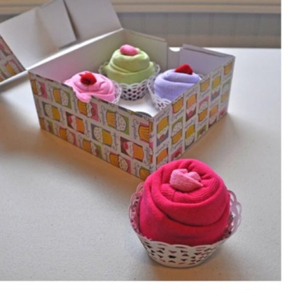 🧁 4 Baby Onesies Made into a Cupcake